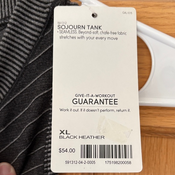 Athleta Black Heather Sojourn Tank - Picture 3 of 6